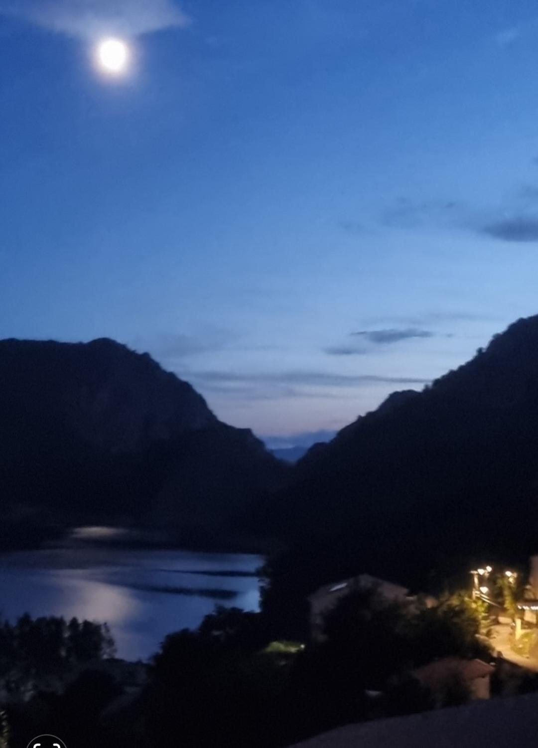 Cote Lac Tolla المظهر الخارجي الصورة