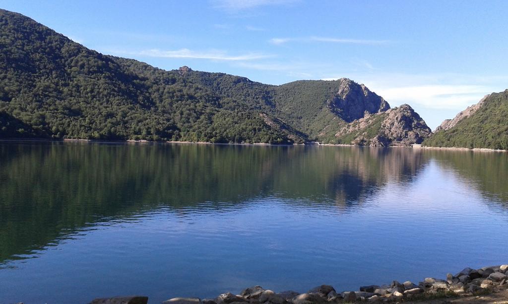 Cote Lac Tolla المظهر الخارجي الصورة